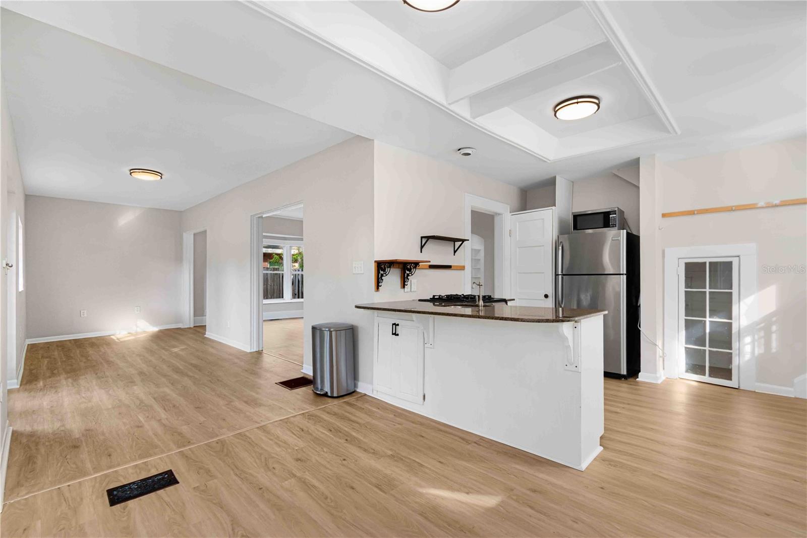 WOODLAWN - Residential Lease