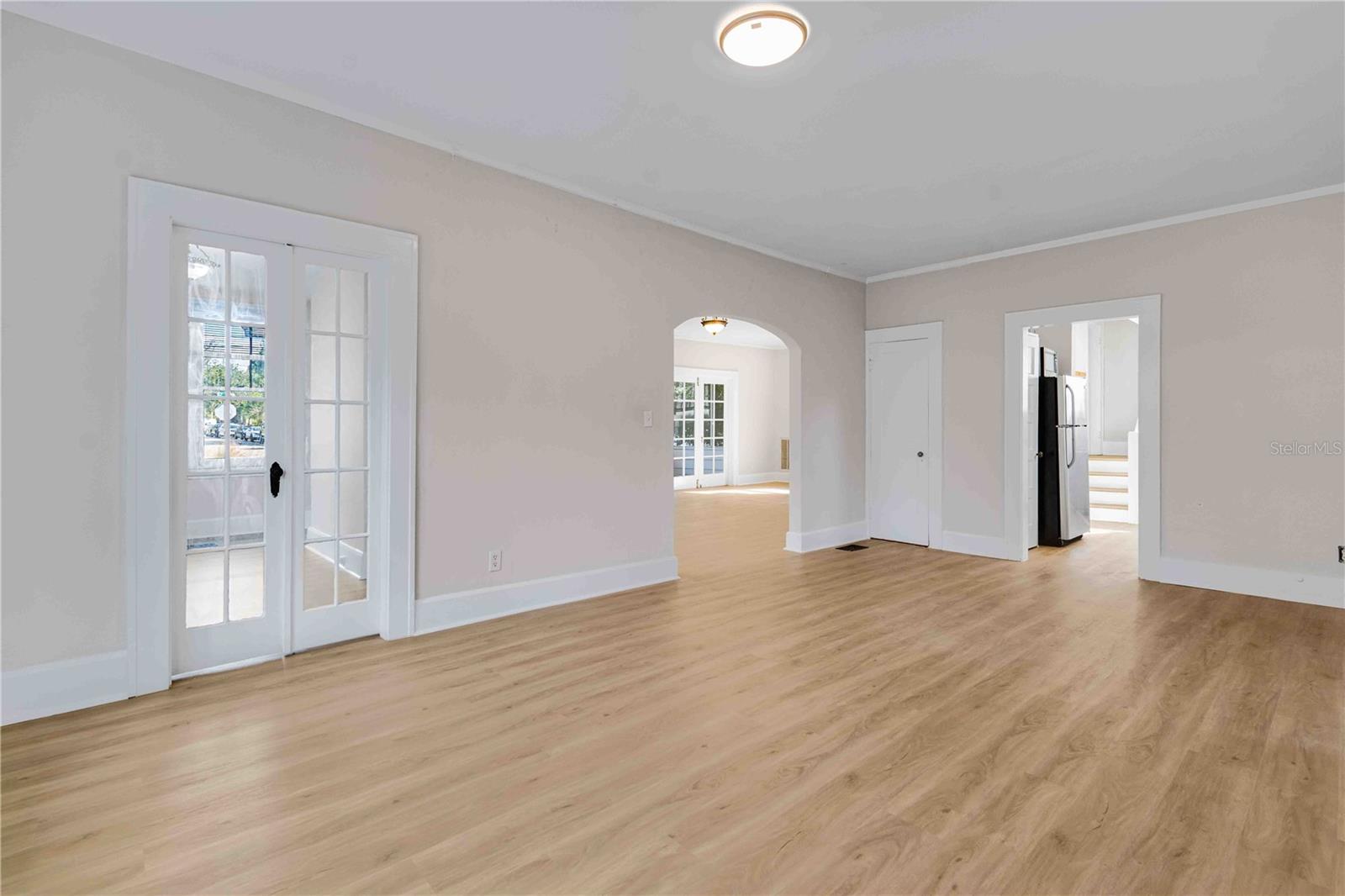 WOODLAWN - Residential Lease