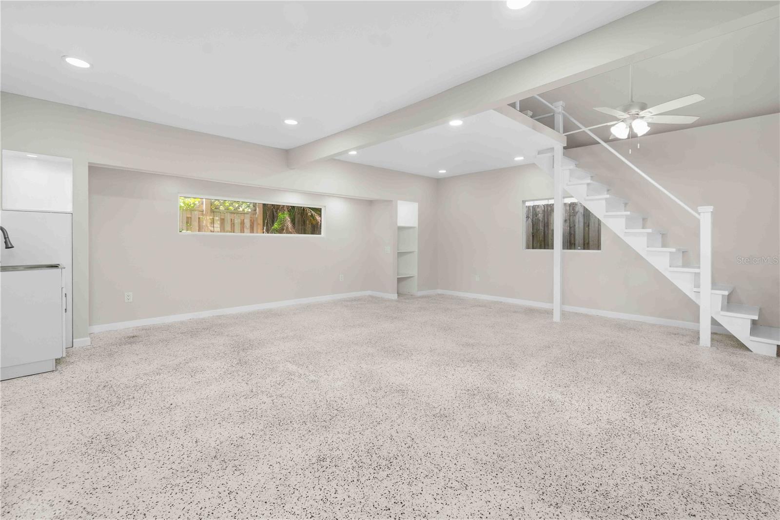 WOODLAWN - Residential Lease