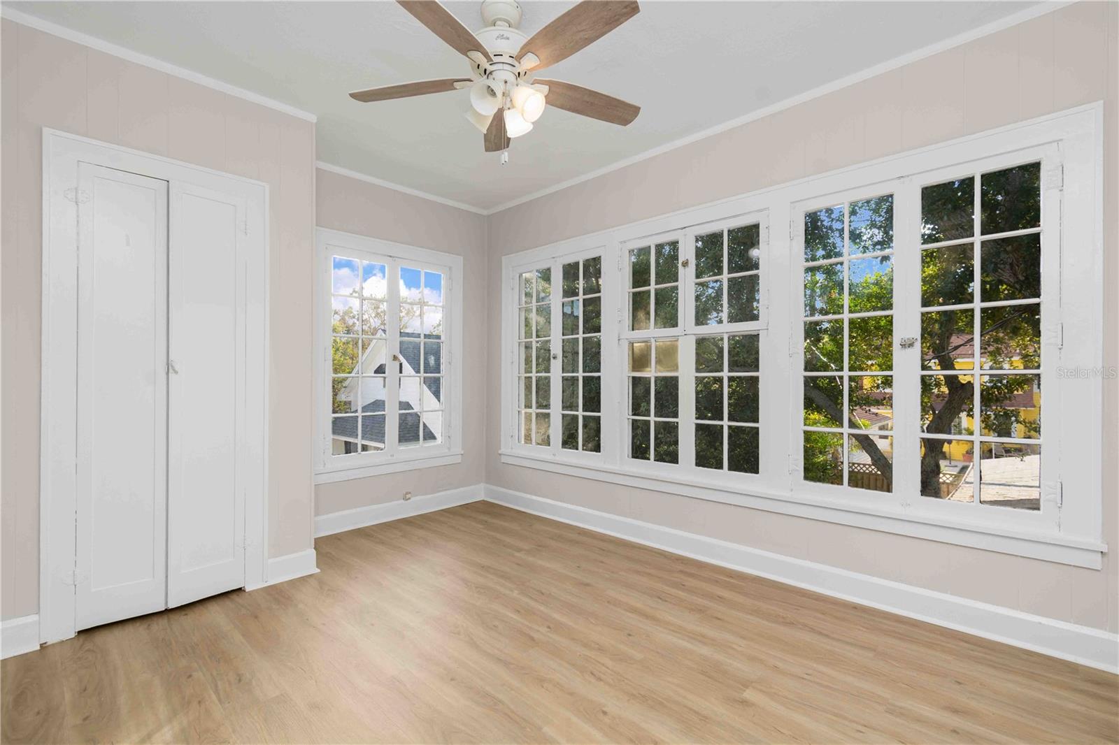 WOODLAWN - Residential Lease