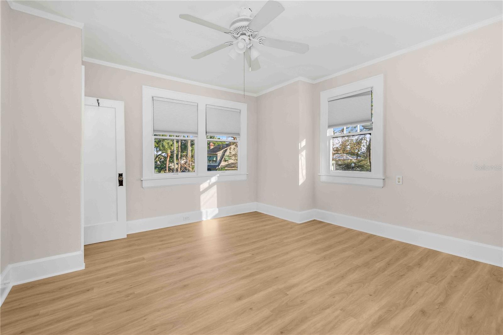 WOODLAWN - Residential Lease