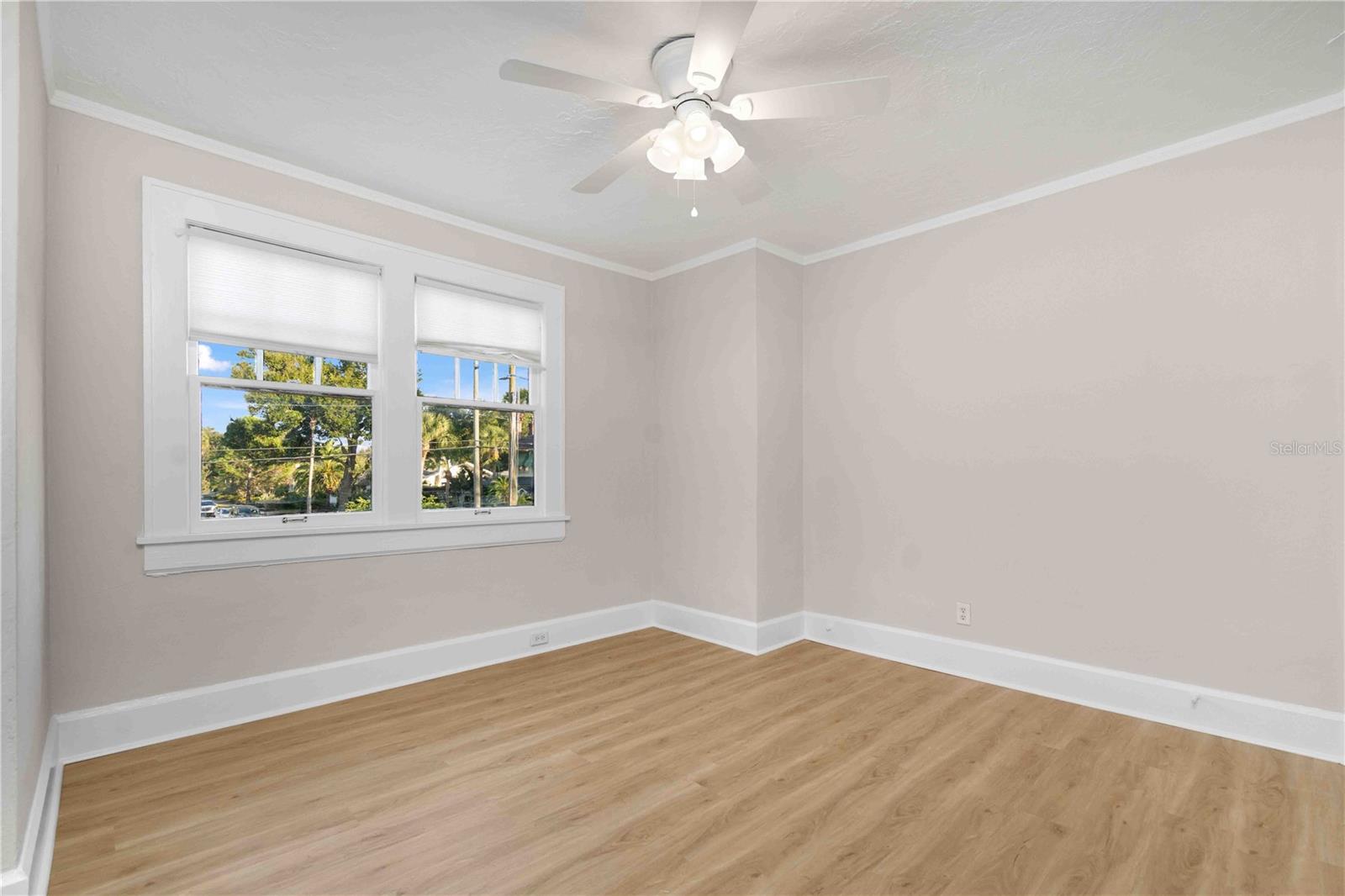 WOODLAWN - Residential Lease