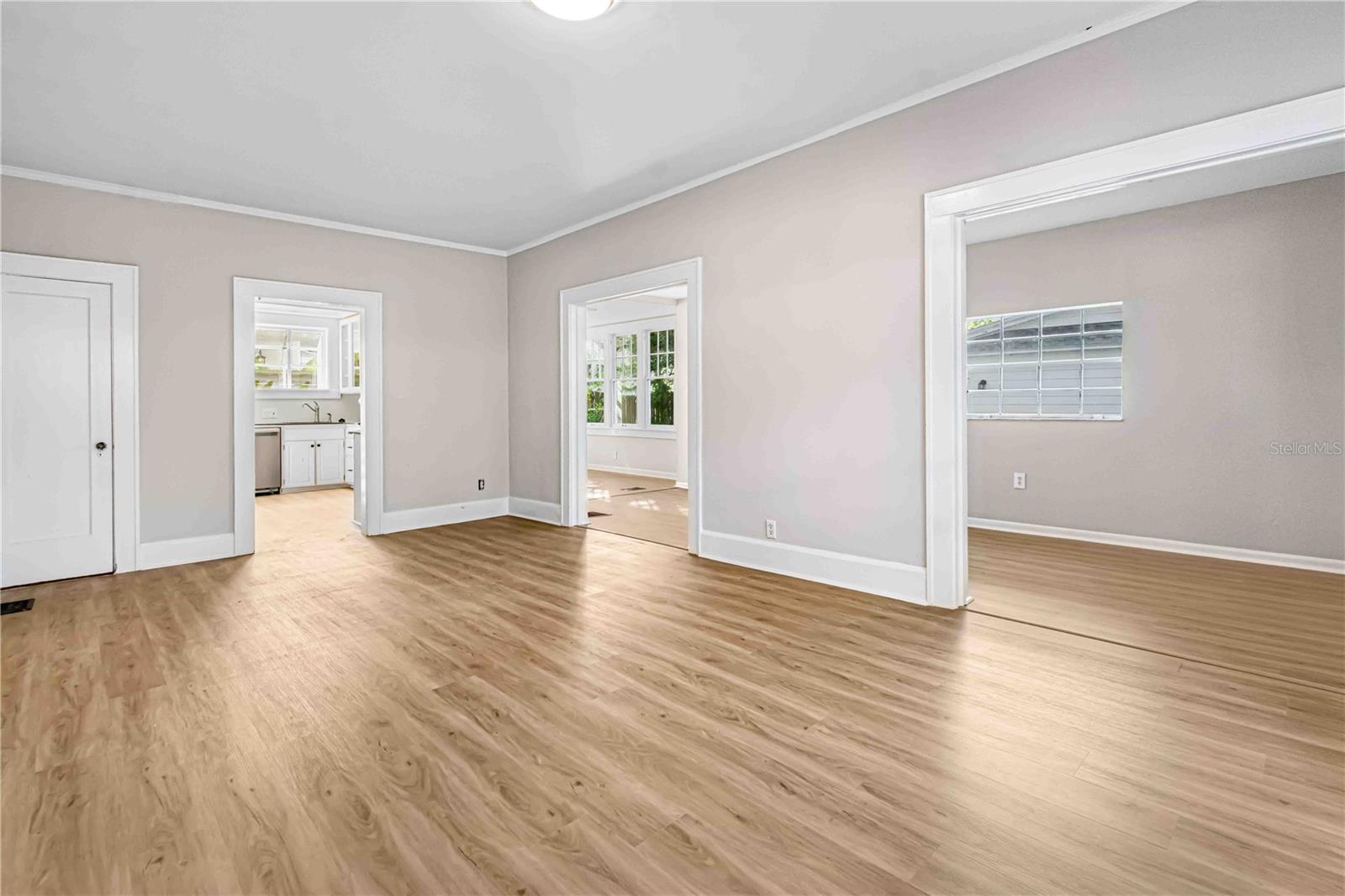 WOODLAWN - Residential Lease