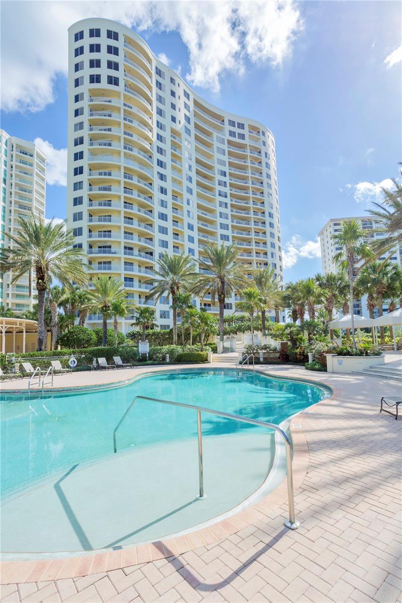 MERIDIAN ON SAND KEY CONDO - Residential