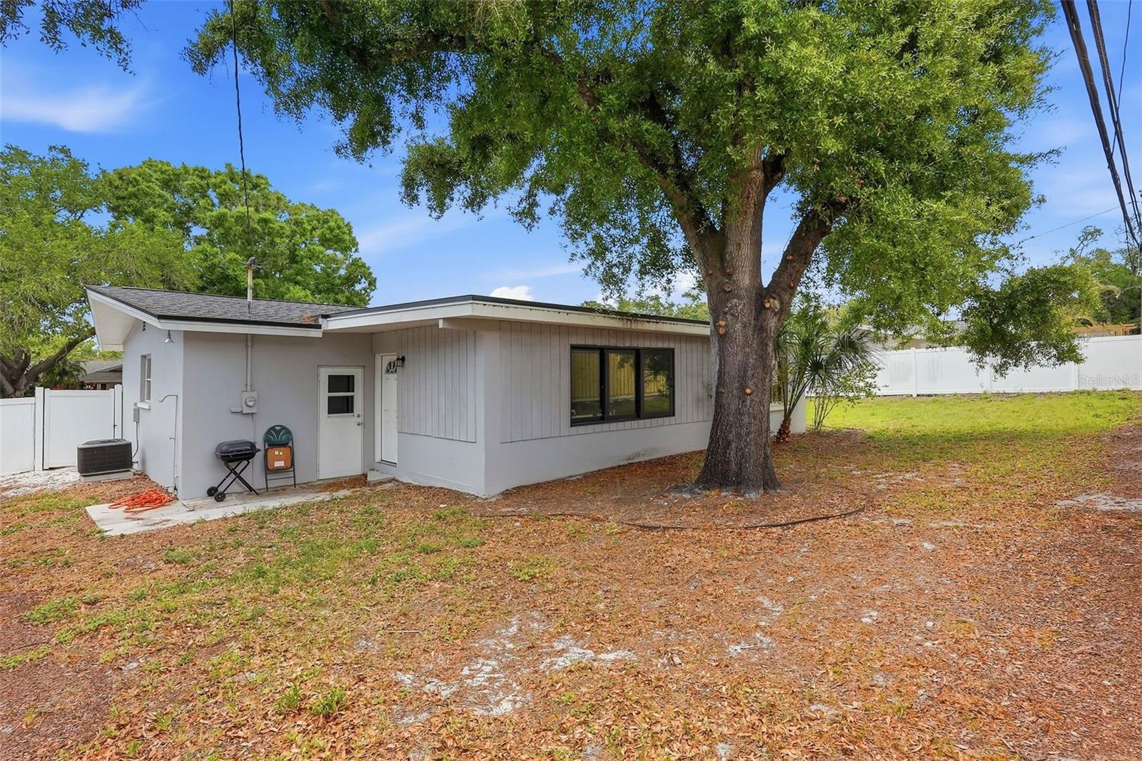 HARBOR LAKE ESTATES 2ND ADD - Residential