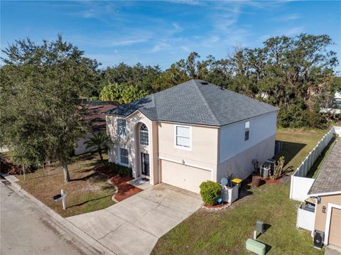 A home in LAKELAND