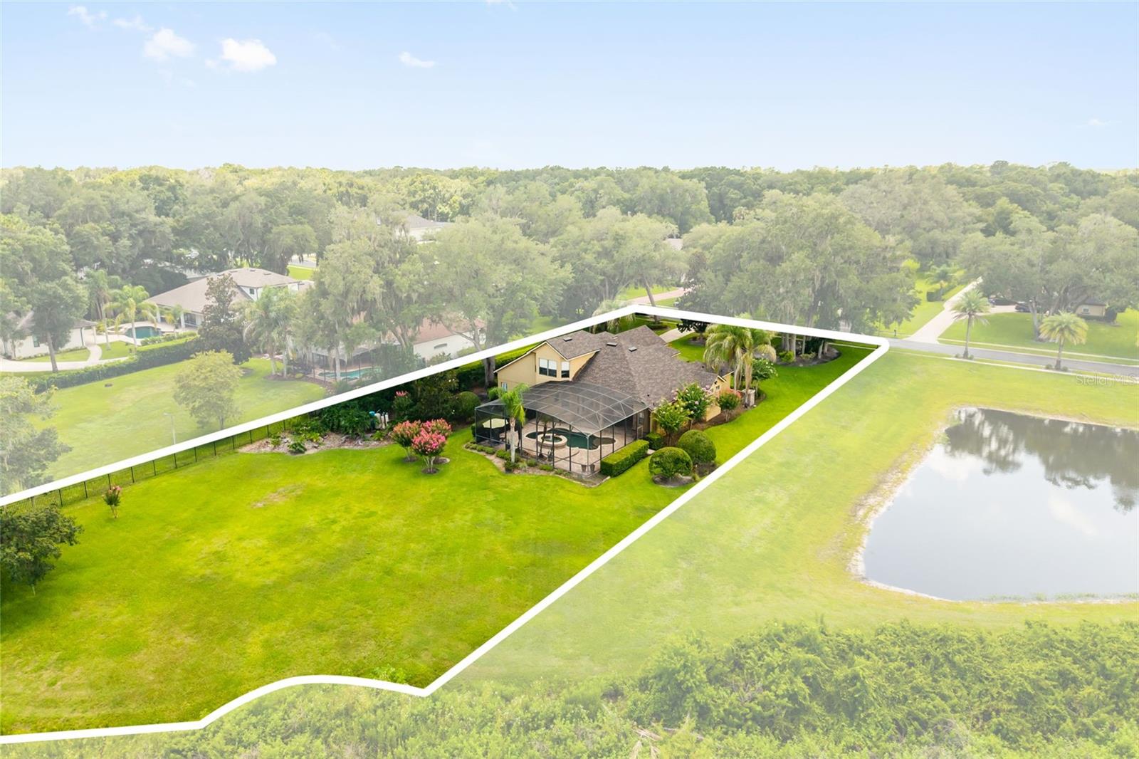 863 CARDINAL POINTE COVE