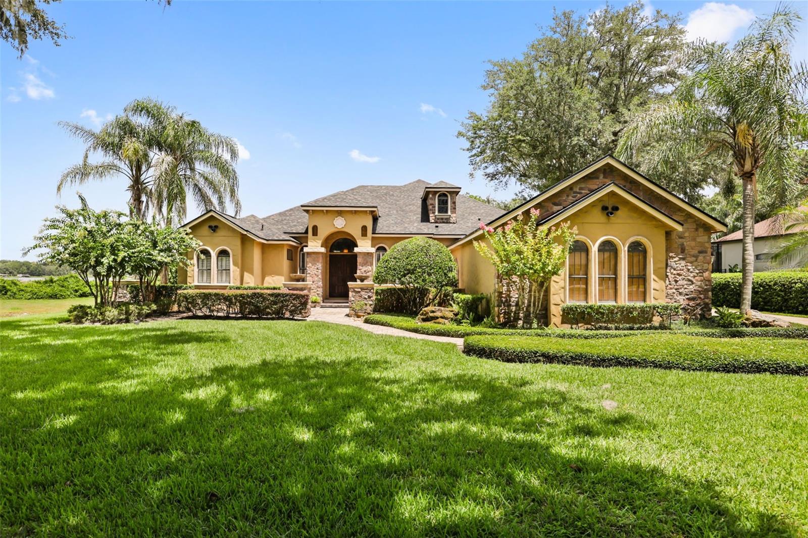 863 CARDINAL POINTE COVE