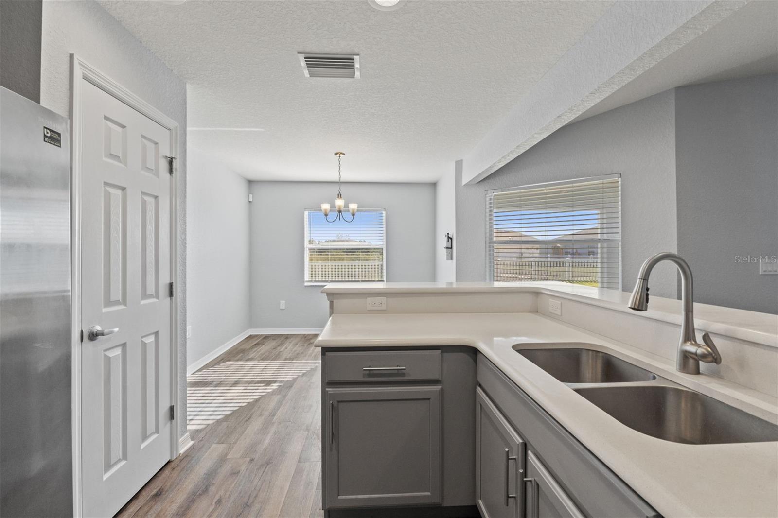 CHAPEL CRK A E U-X PH 01A - Residential