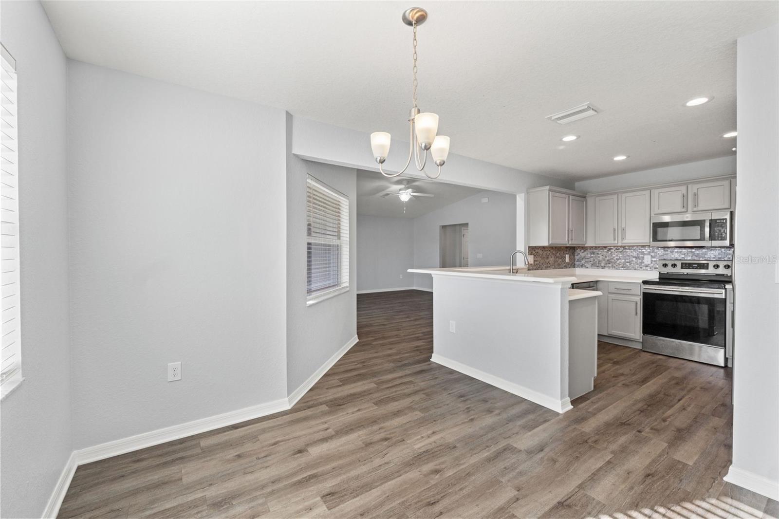 CHAPEL CRK A E U-X PH 01A - Residential