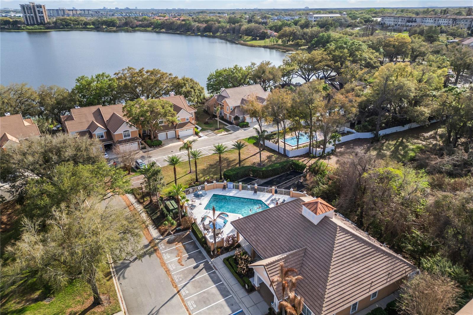 PHILLIPS BAY CONDO PH 02 OR 5723/2465 - Residential