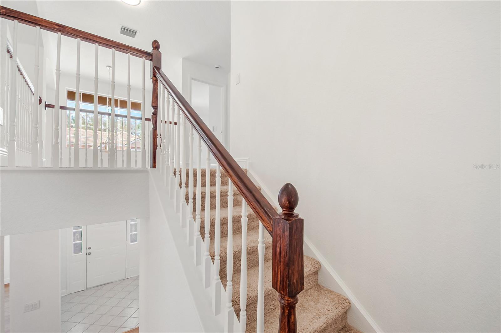 PHILLIPS BAY CONDO PH 02 OR 5723/2465 - Residential