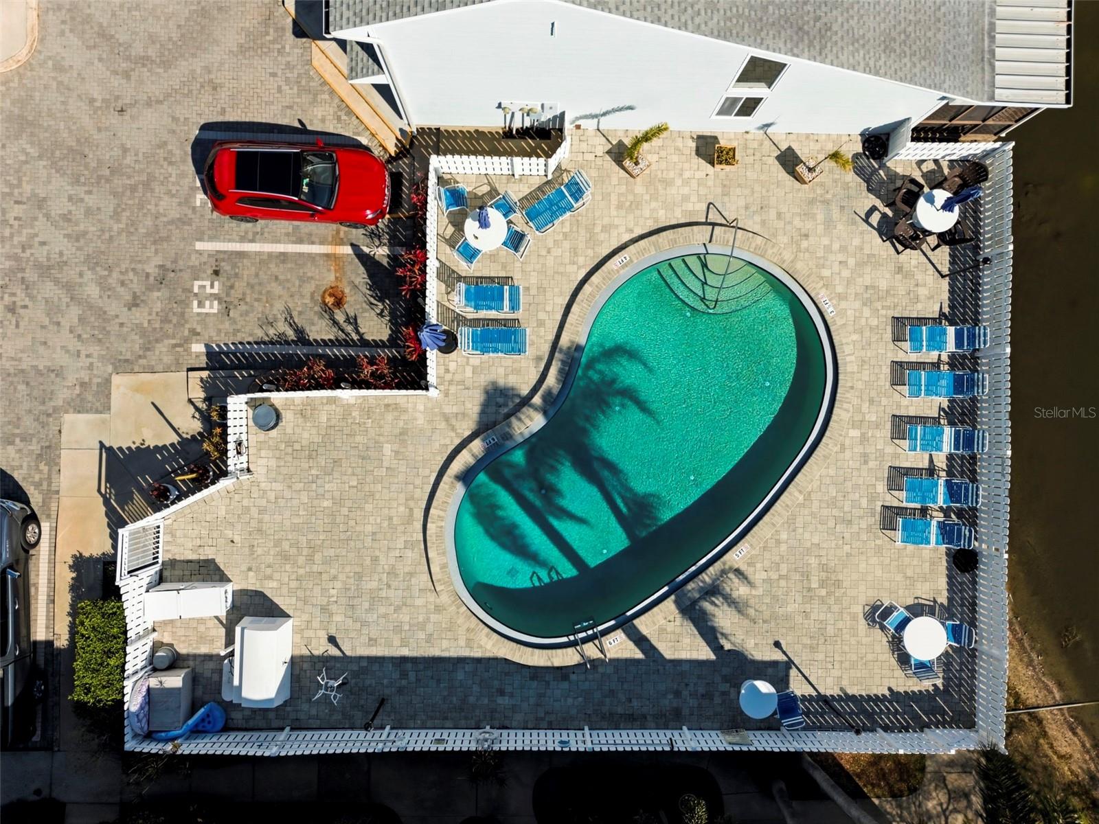 LOCH LOMOND ESTATES CONDO - Residential