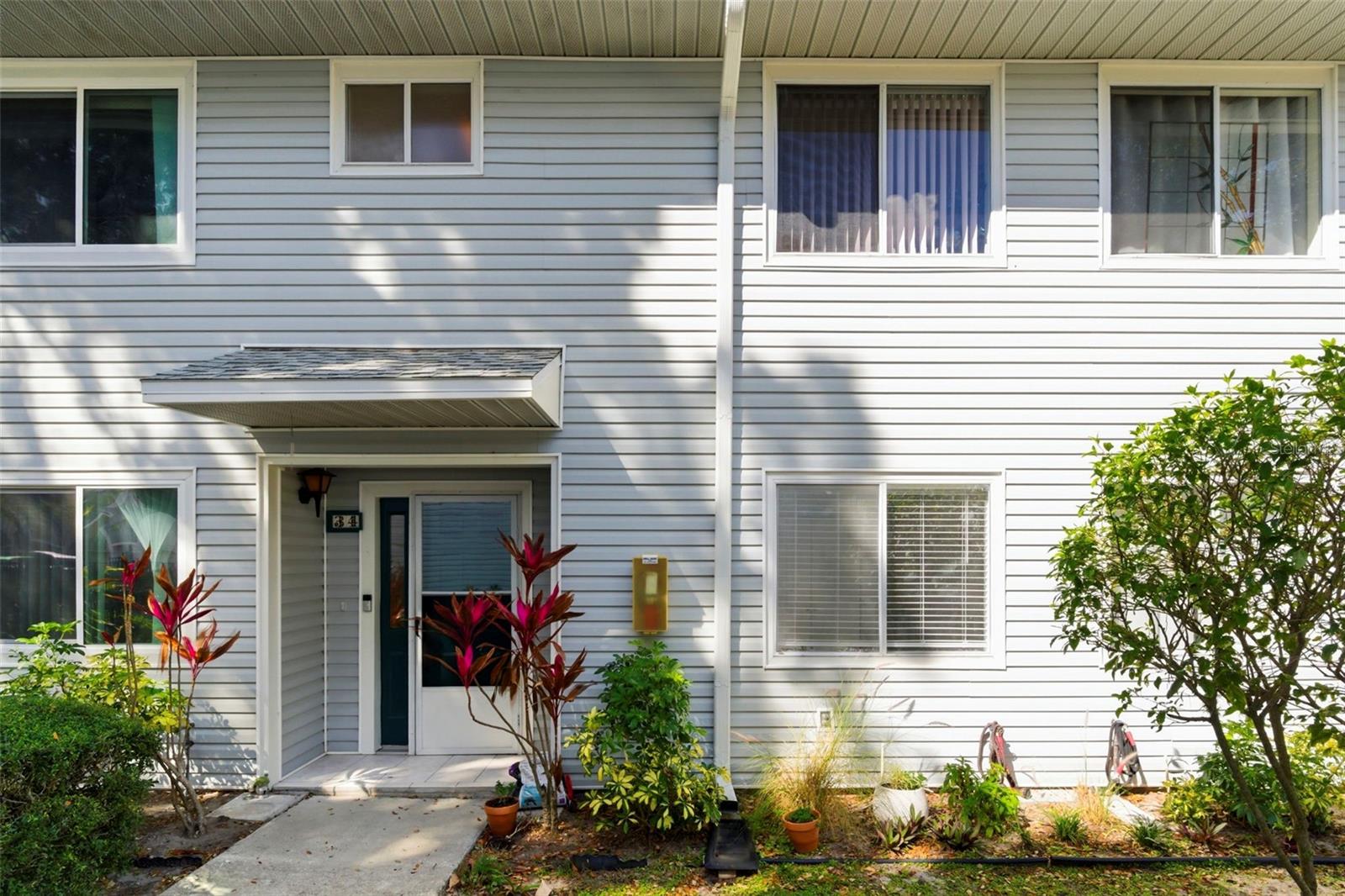 LOCH LOMOND ESTATES CONDO - Residential