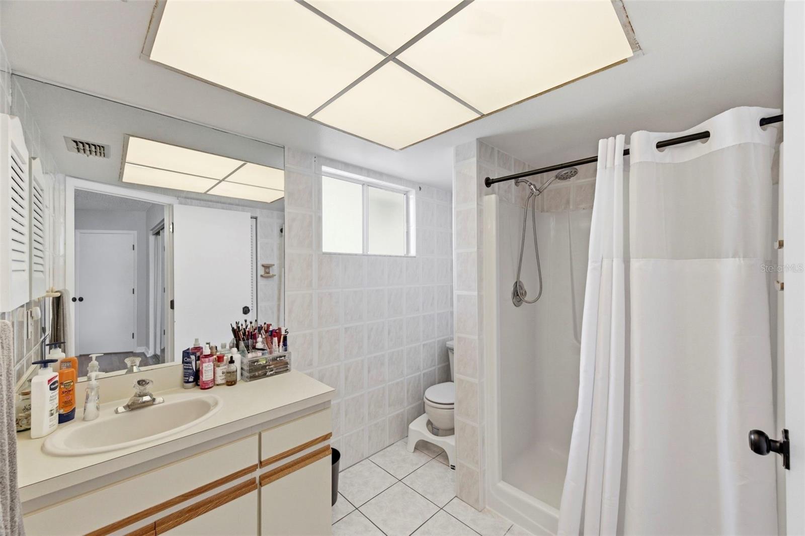 LOCH LOMOND ESTATES CONDO - Residential