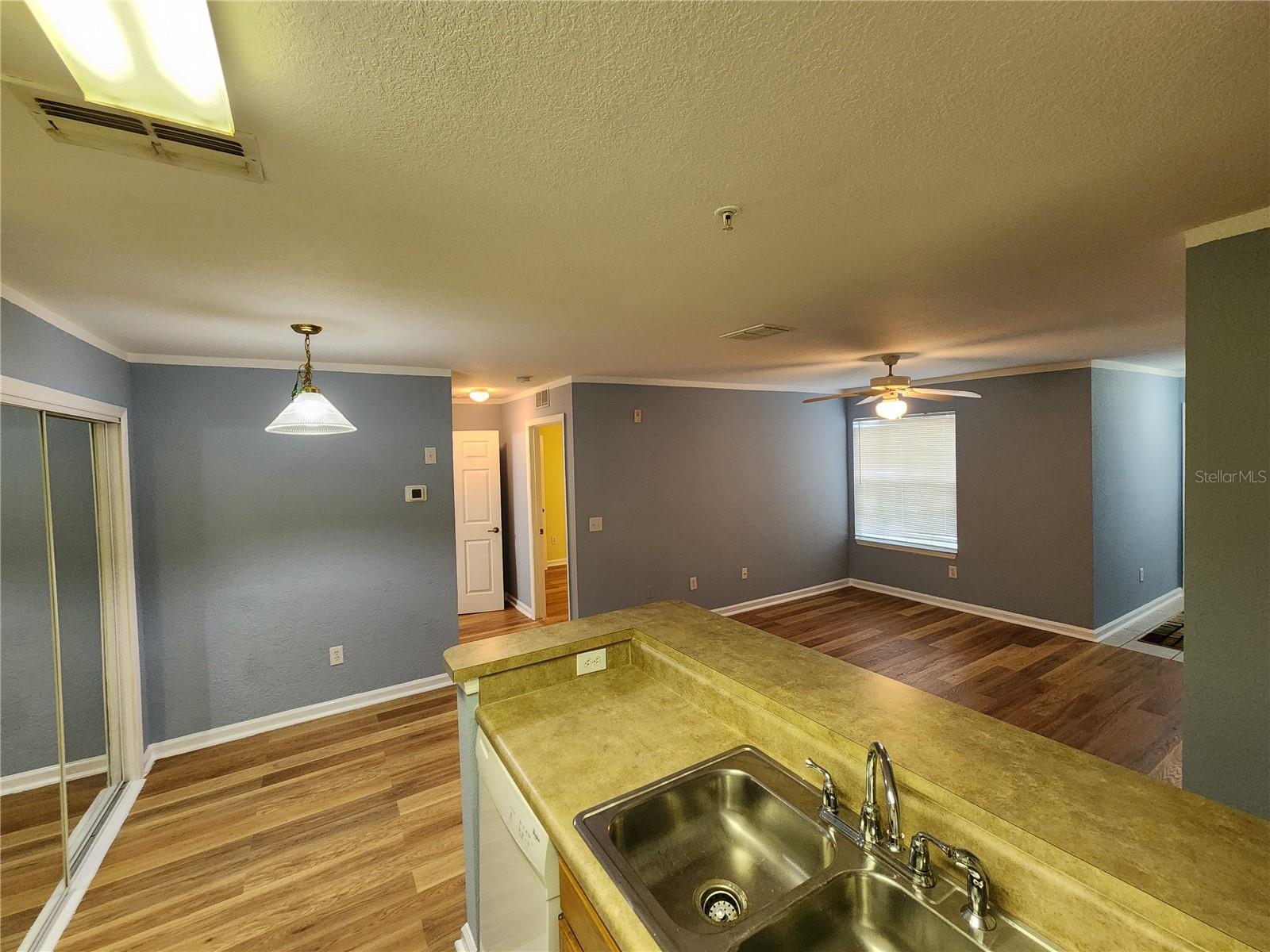 BAY POINTE AT CORTEZ PH 2-6 - Residential Lease