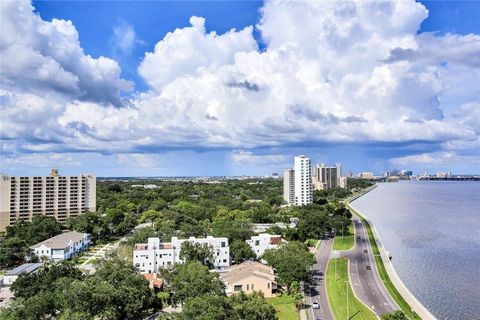 A home in TAMPA