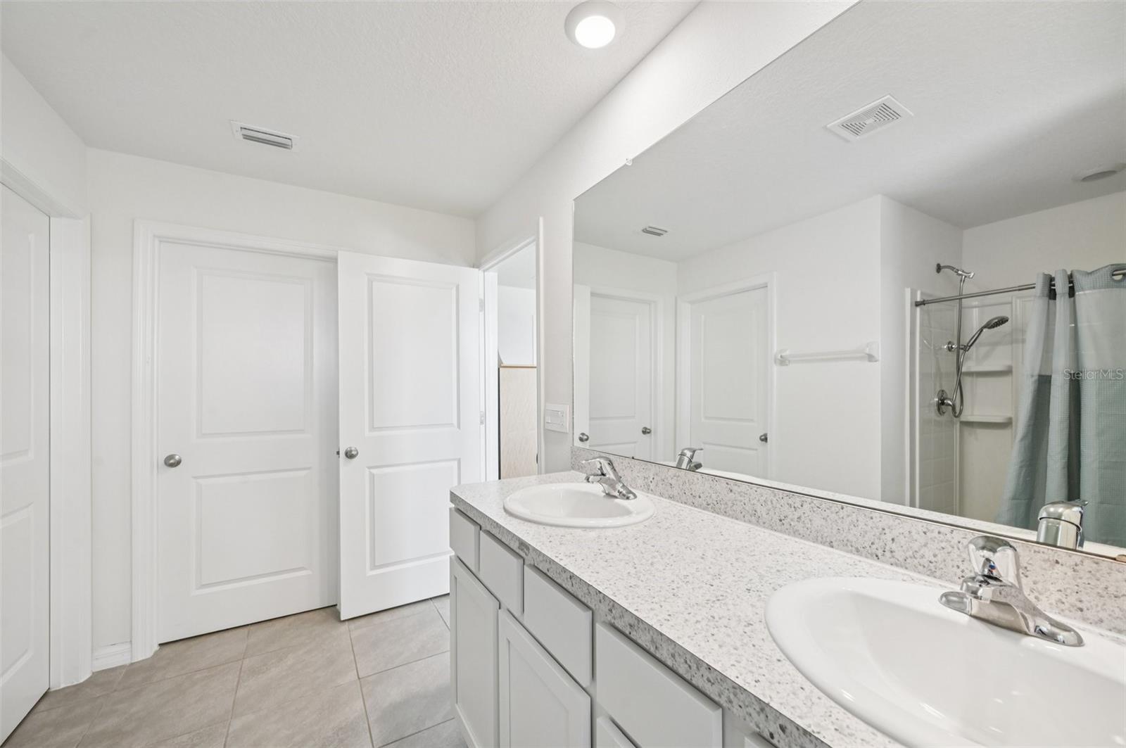 BERRY BAY SUB - Residential