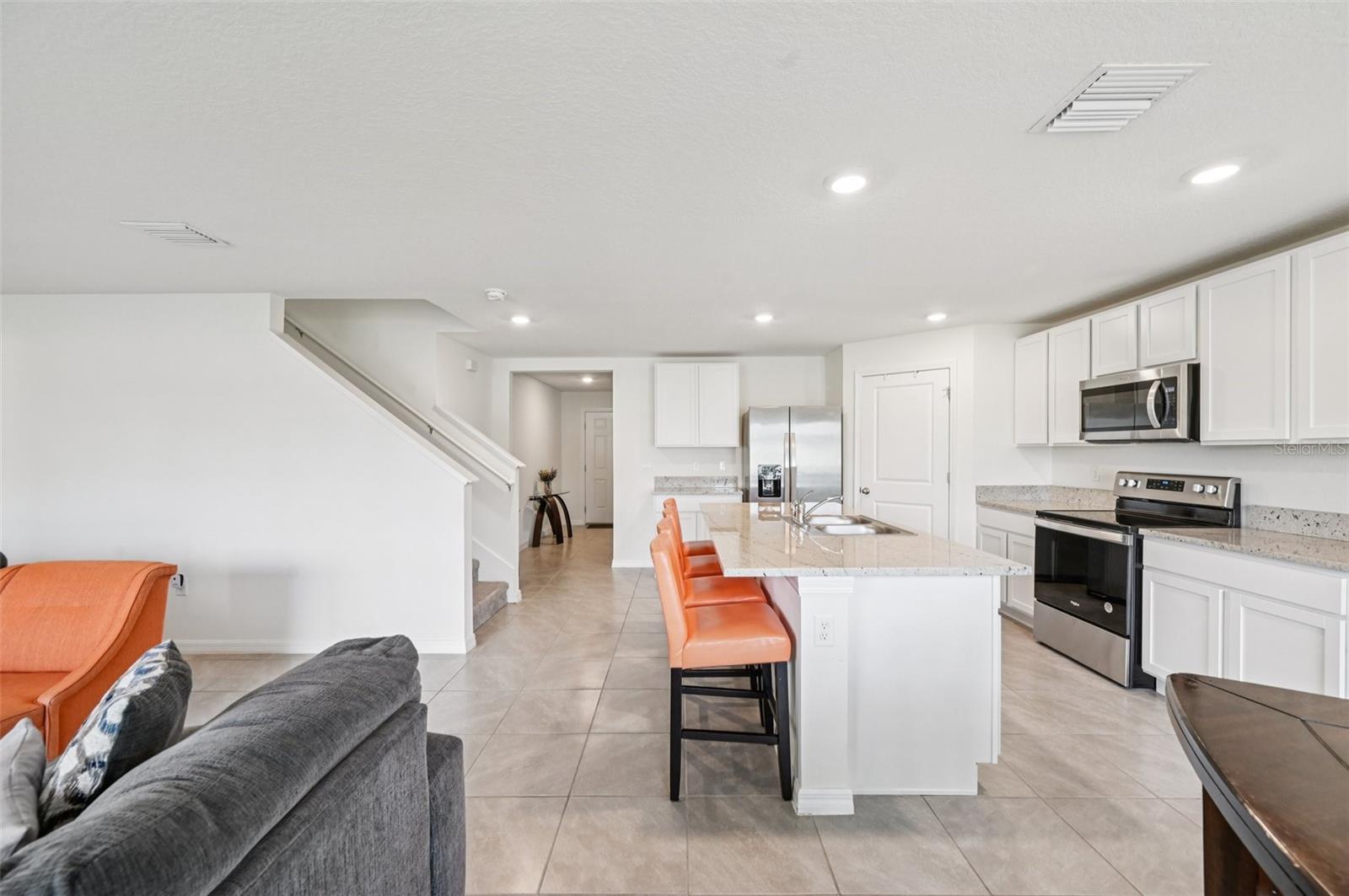 BERRY BAY SUB - Residential