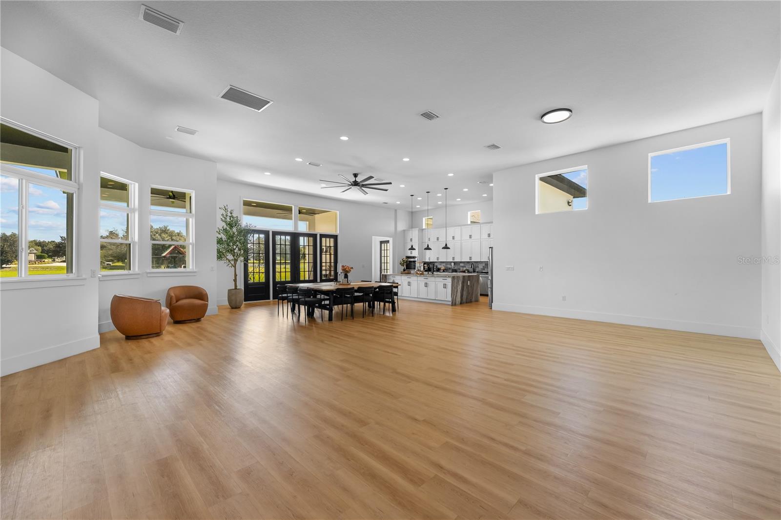 RANCH CLUB SUB - Residential