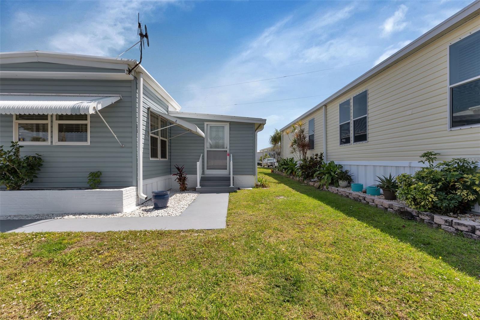 RIVER HAVEN MOB HME PARK - Residential