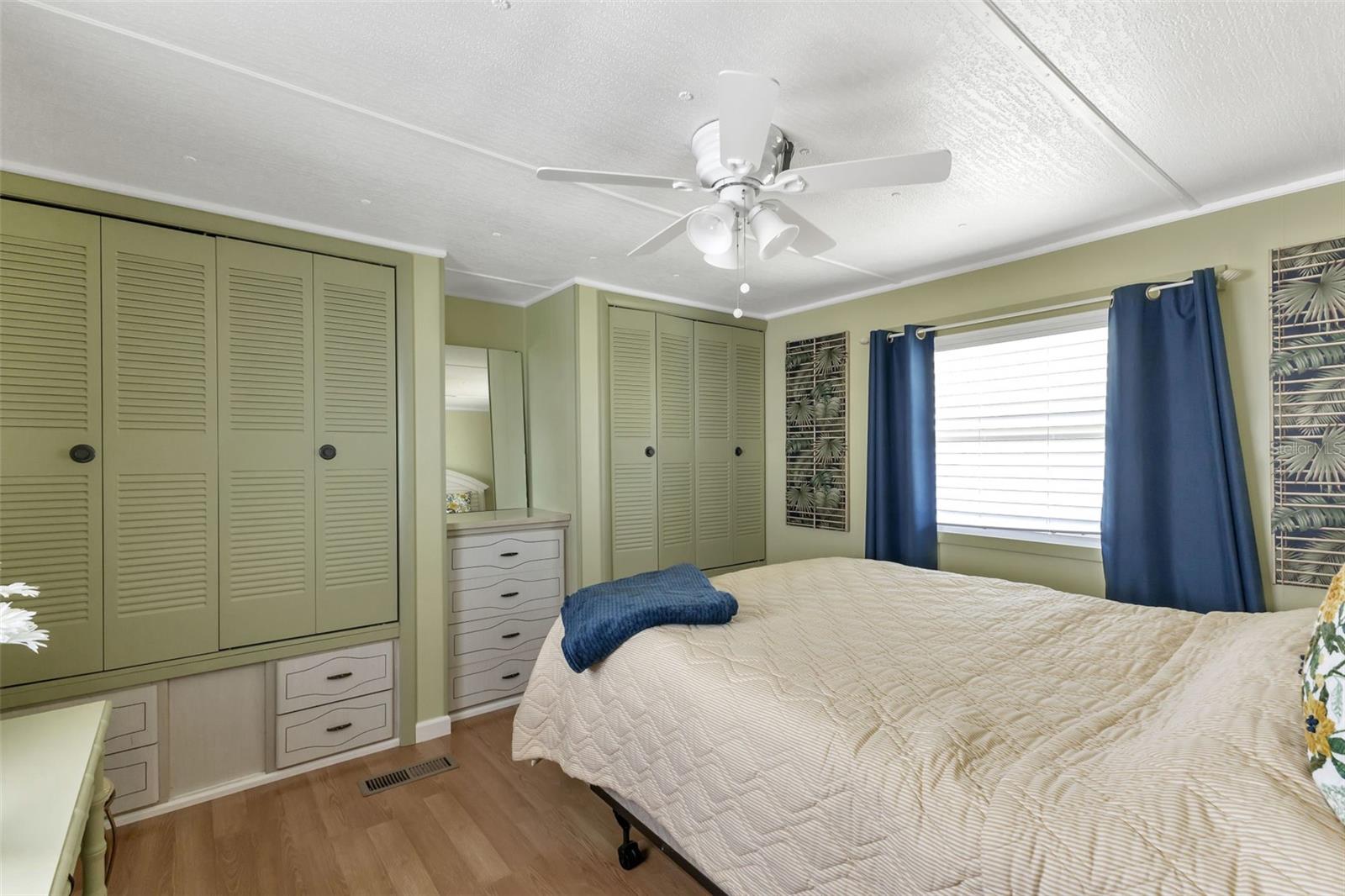 RIVER HAVEN MOB HME PARK - Residential