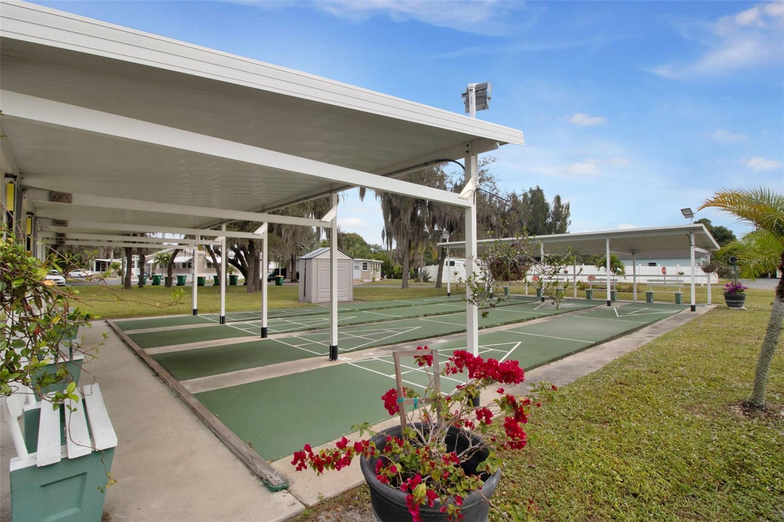 RIVER HAVEN MOB HME PARK - Residential