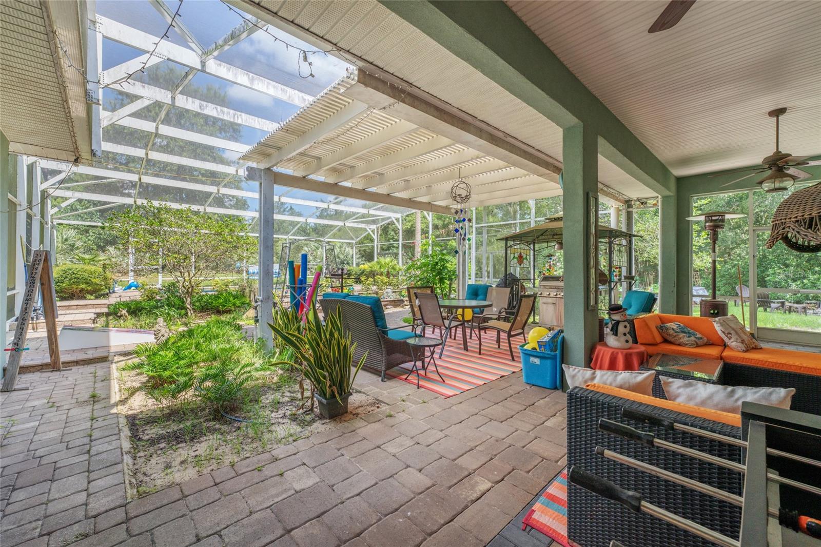 UNINCORPORATED - Commercial Sale