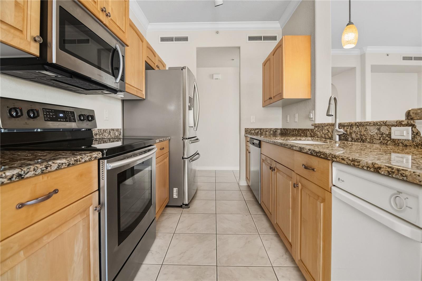 SAN LINO - Residential Lease