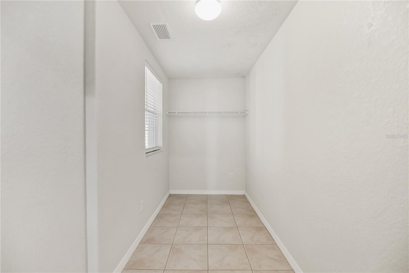 SAN LINO - Residential Lease