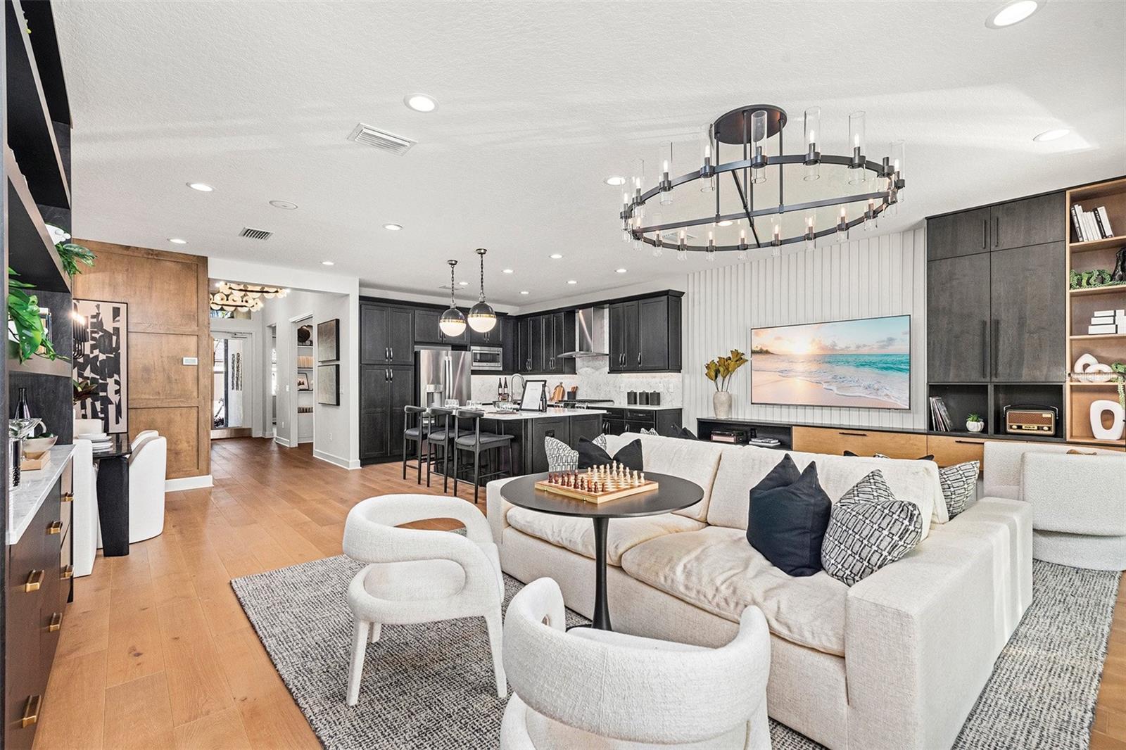 VALENCIA RIDGE - Residential