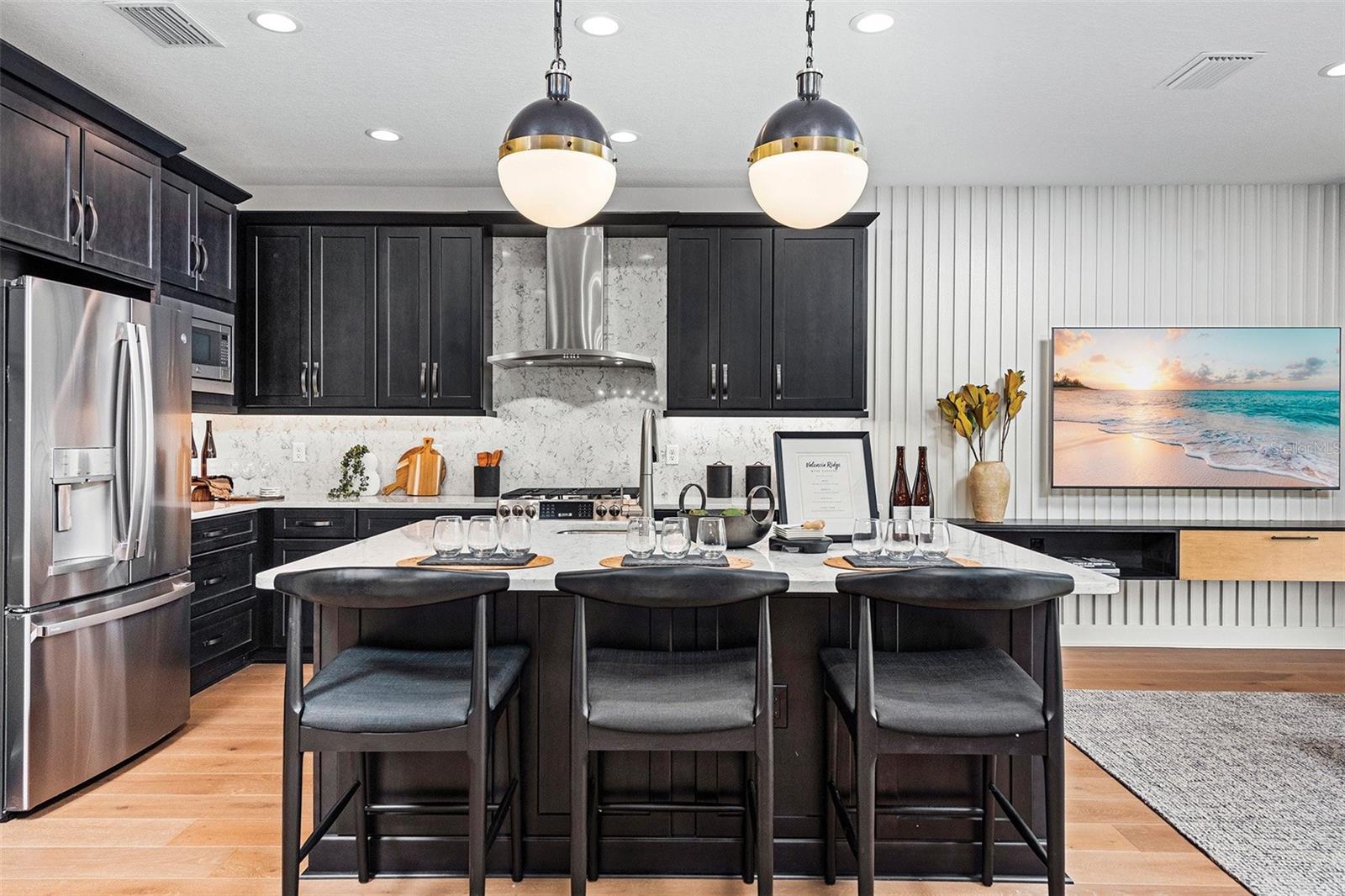 VALENCIA RIDGE - Residential