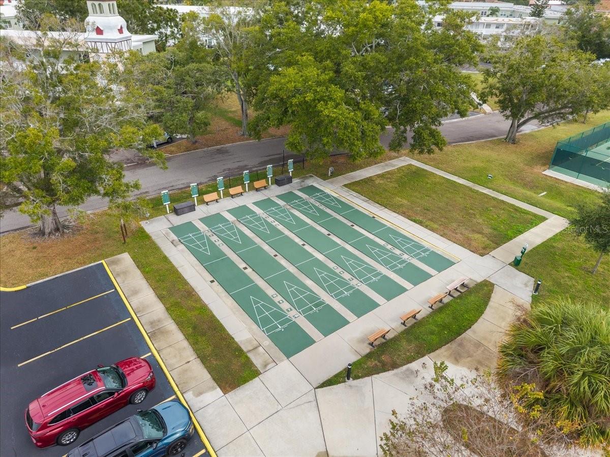 ON TOP OF THE WORLD - Residential