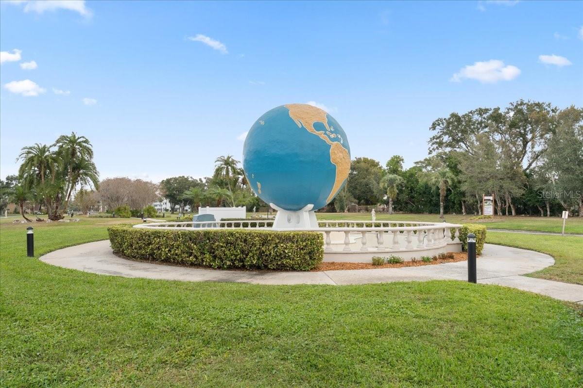 ON TOP OF THE WORLD - Residential