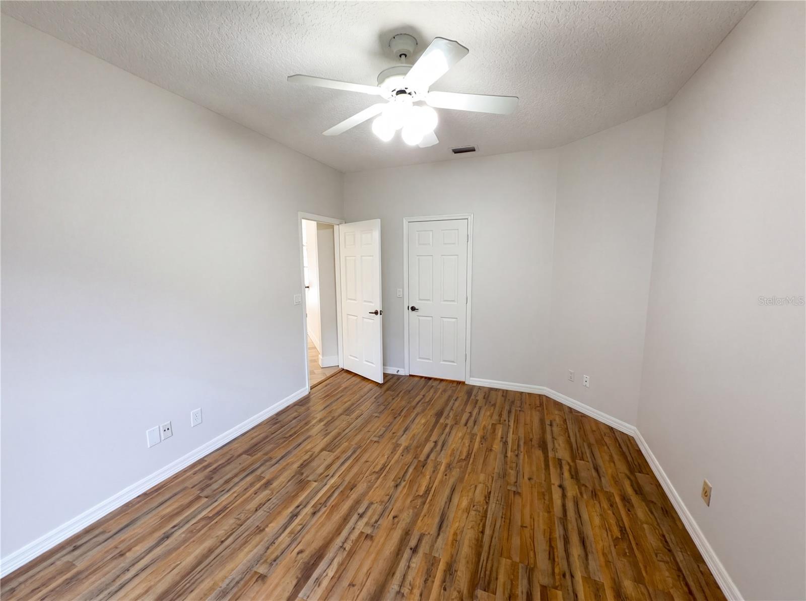 MAC KINLEYS MILL - Residential