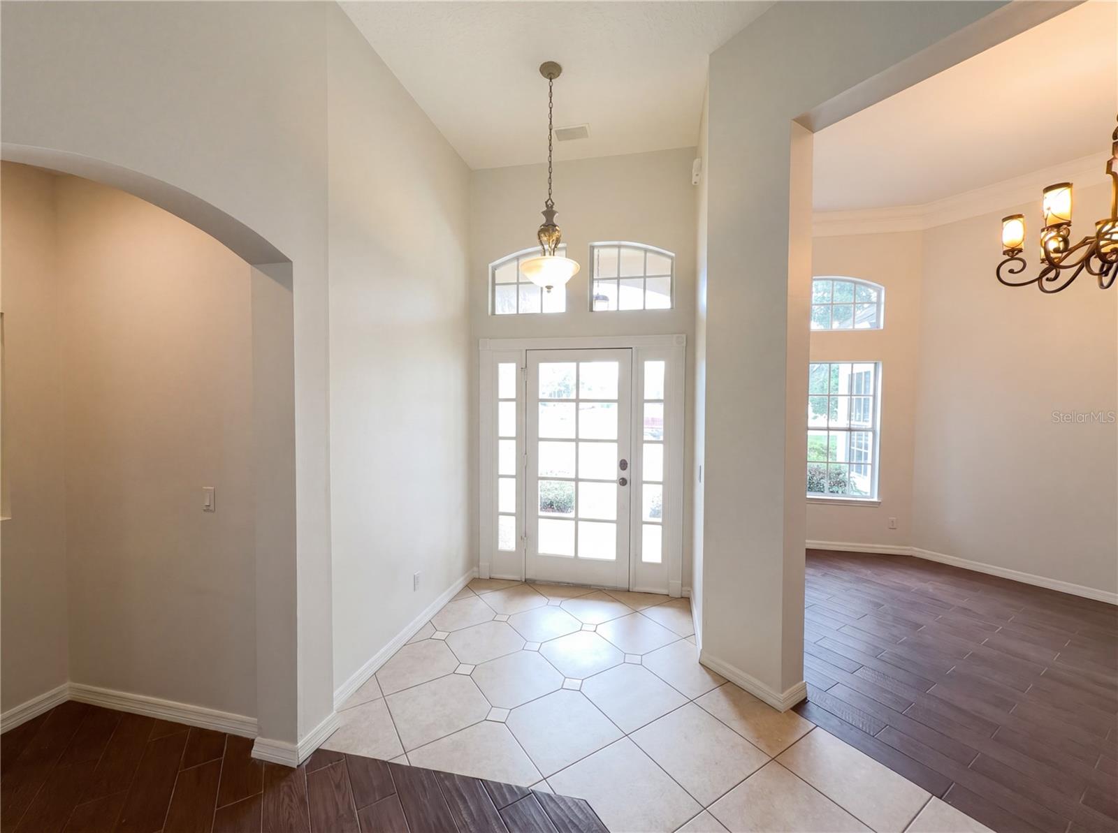 680 MACGLENROSS DRIVE