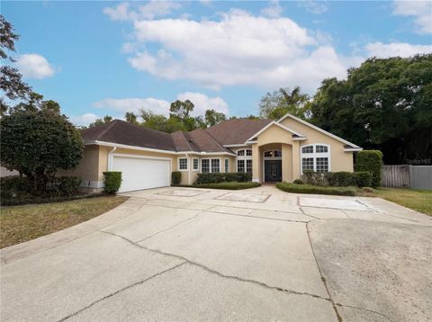 Photo of 680 Macglenross Drive, Oviedo, FL 32765 (MLS # O6403030)