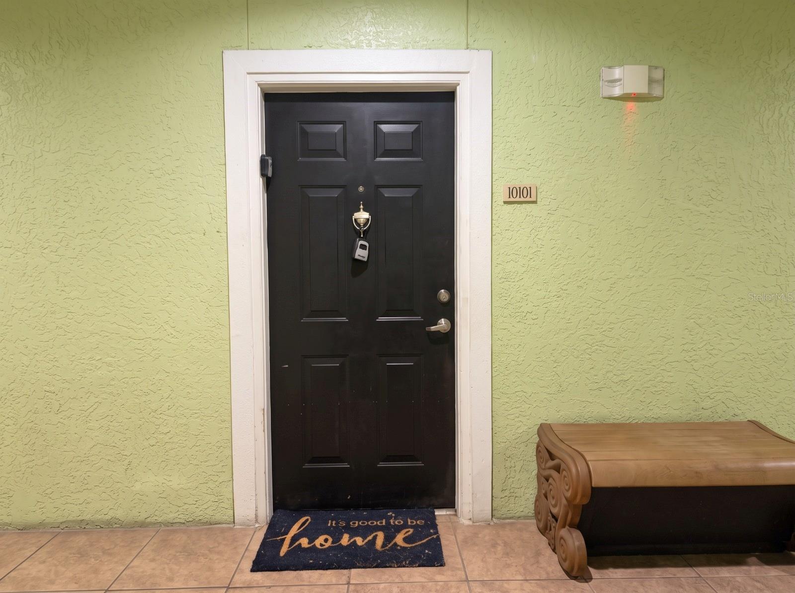 1910 E PALM AVENUE 10101