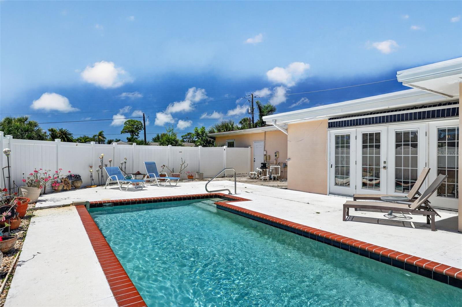AQUALANE ESTATES 2ND - Residential