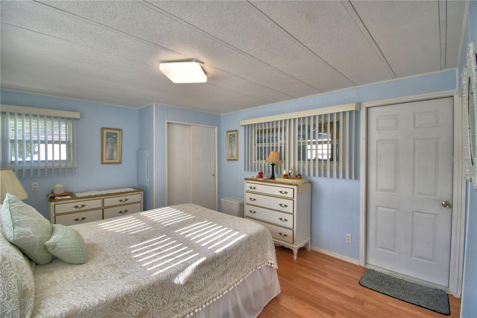 ARIANA SHORES MHP - Residential