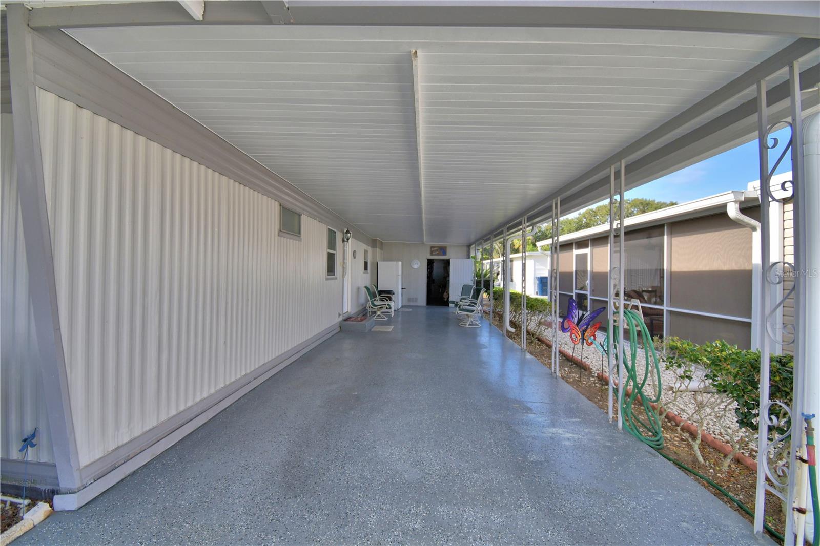 ARIANA SHORES MHP - Residential