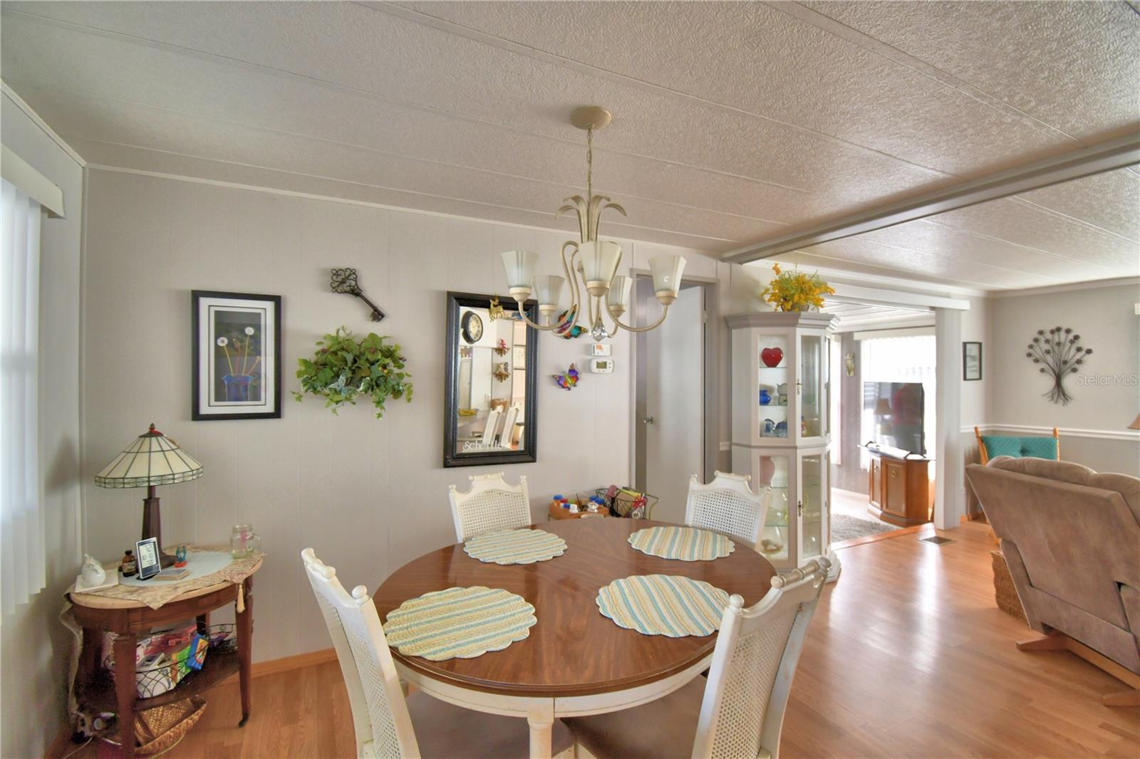 ARIANA SHORES MHP - Residential