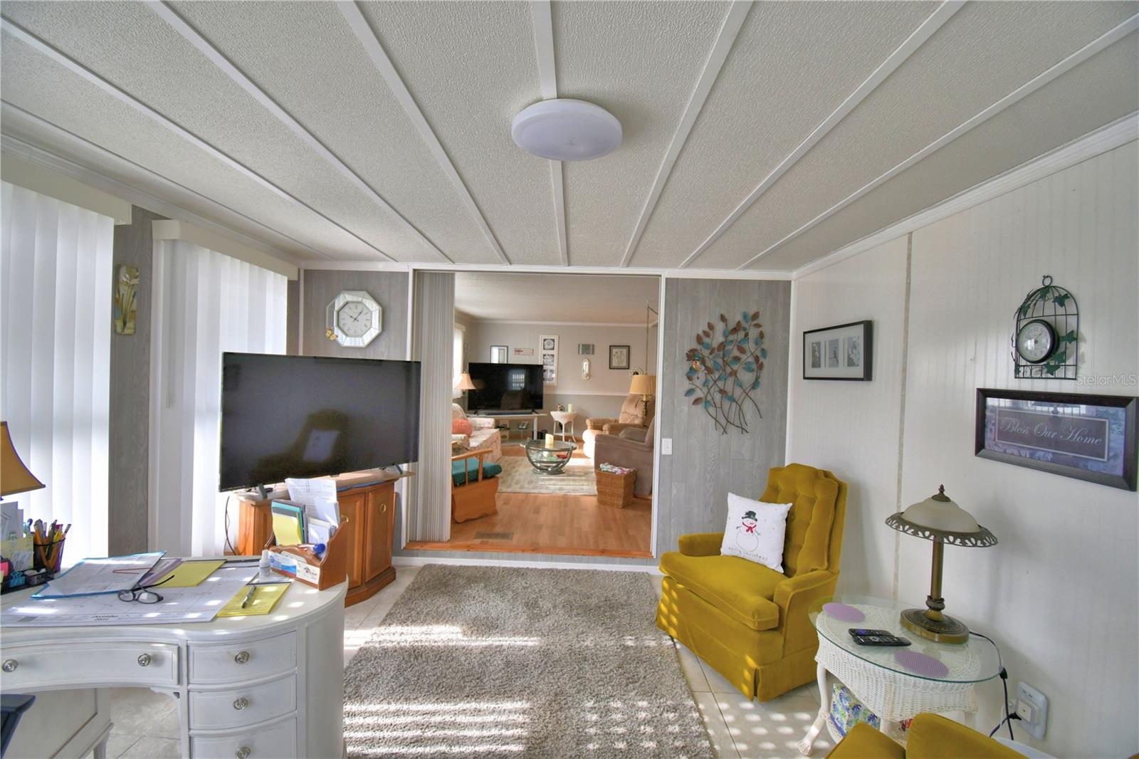 ARIANA SHORES MHP - Residential