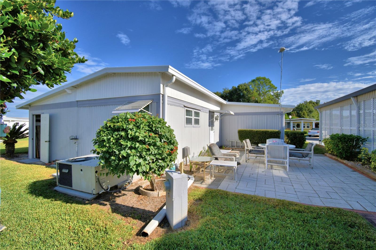 ARIANA SHORES MHP - Residential