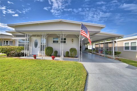 Photo of 123 Holiday Lane, Auburndale, FL 33823 (MLS # P4937168)