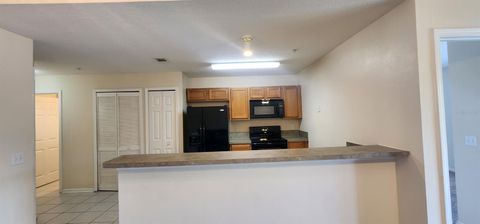 Condominium in JACKSONVILLE FL 3670 KIRKPATRICK CIRCLE 3.jpg