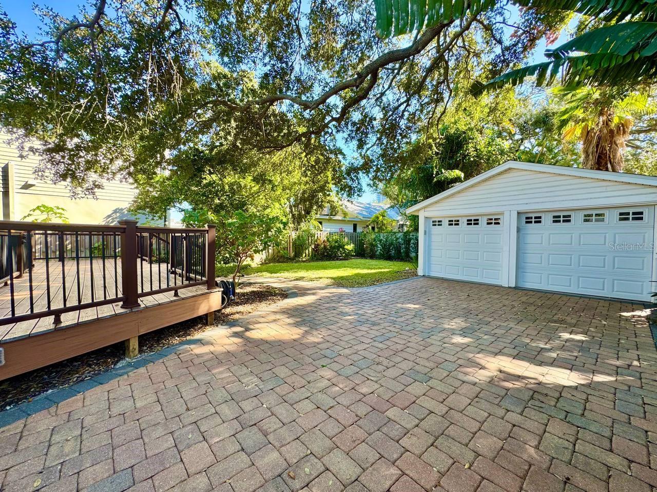 PALMA CEIA PARK - Residential Lease