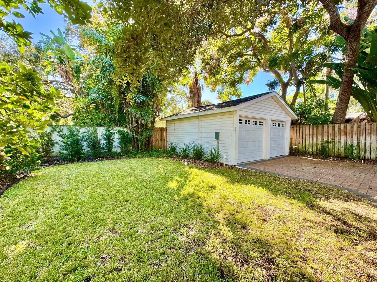 PALMA CEIA PARK - Residential Lease