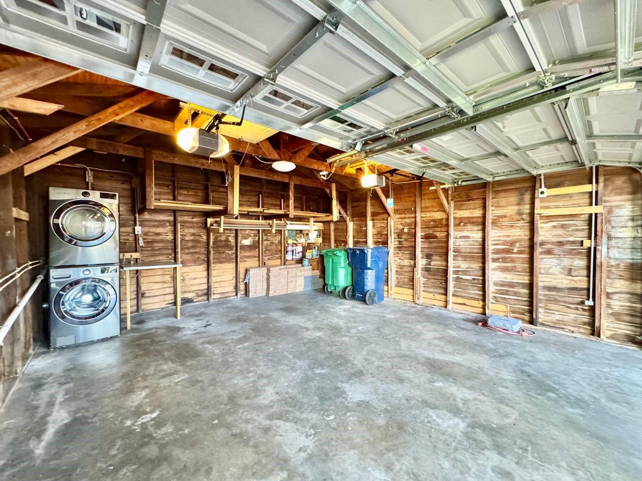 PALMA CEIA PARK - Residential Lease