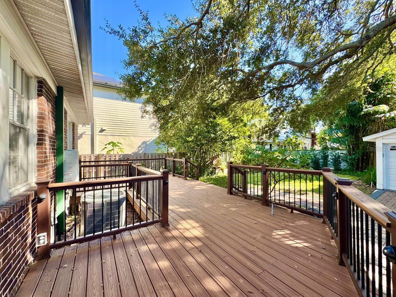 PALMA CEIA PARK - Residential Lease